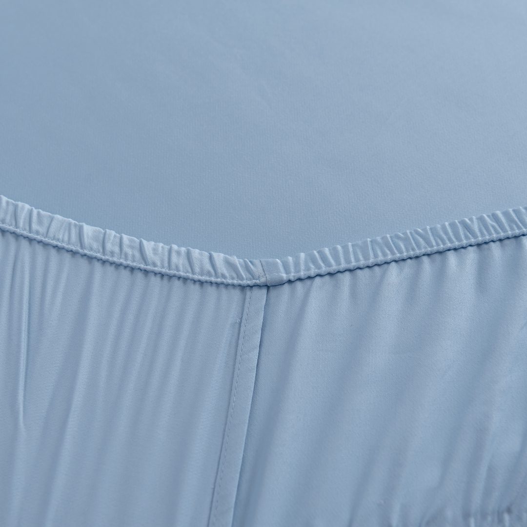 Detailfoto bamboe hoeslaken Sky Blue (licht blauw)