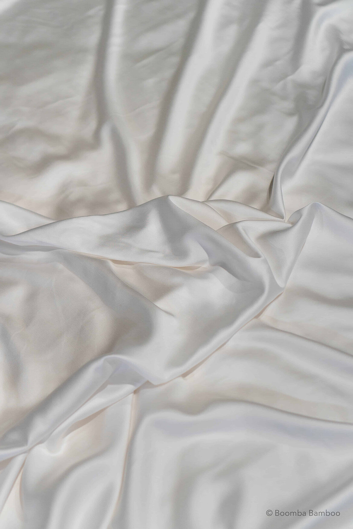 Kleurstaal wit bamboe beddengoed, zijde zacht