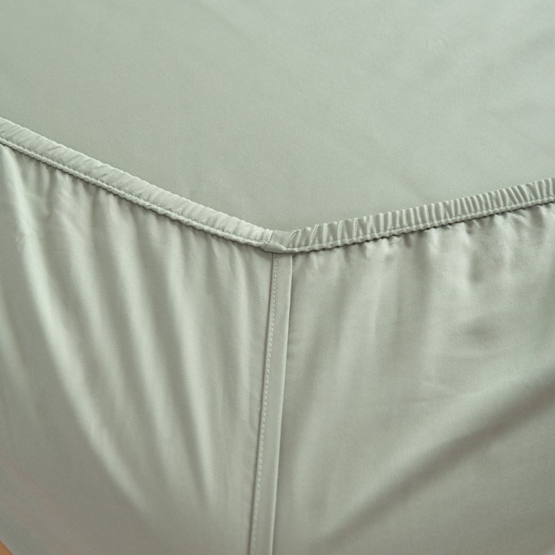 Detailfoto bamboe hoeslaken Sage Green (licht groen)